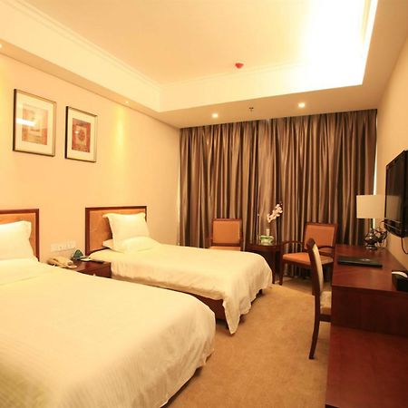 Greentree Inn Beijing Guangming Bridge Express Apartment Hotel Экстерьер фото